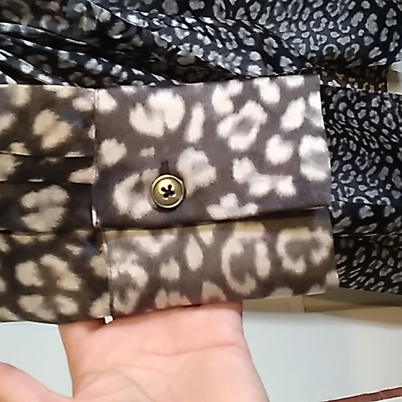 WOMENS WRAP DRESS - Picture 7 of 10